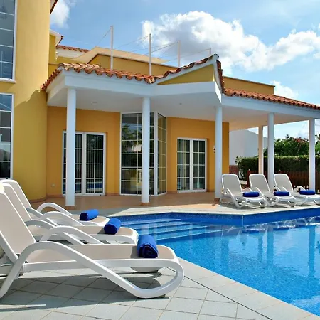 Capricorn Cala'N Blanes (Menorca)